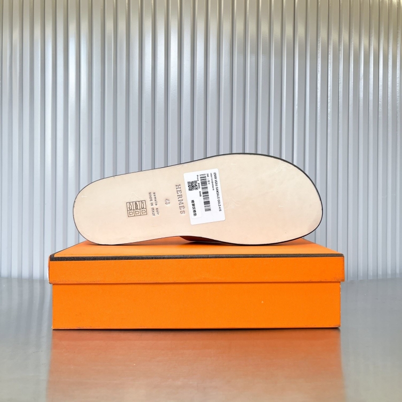 H**me5 slippers